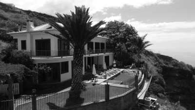 Portugal - Ponta Do Sol - 1 week co-working, yoga, meditation, group activities and relax in Madeira 🧘🏽‍♀️⛰️💻 - 3