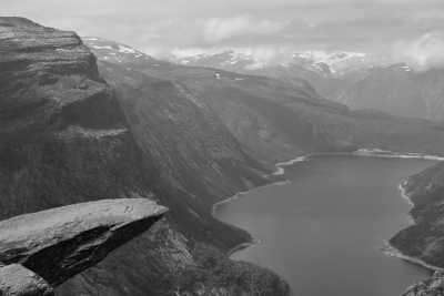 Norwegen - Trolltunga - Hiking and Wild Camping in Norway: Trolltunga and Preikestolen - 2