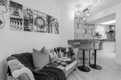 Vereinigtes Königreich - Bath - Extraordinary UK Winter Getaway 🎄 Bath and STONEHENGE Winter Solstice Celebrations 🕯 Cosy Cotswolds Day Trip, and Festive Fun ⛸️ - 10