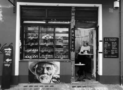 Germany - La Maison Berlin - Beyond the Beats: Unveiling Berlin's Hidden Charms on a low budget - Yoga, Secondhand Stores, Cafes, and Culinary Delights Await! - 2