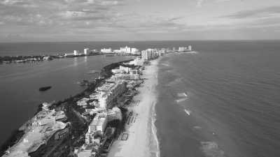 Mexiko - Adrenaline + Beach + Coworking trip to Playa del Carmen, Mexico 🪂🌊🐱‍💻 - JoinMyTrip