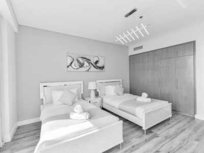 United Arab Emirates - Al Fattan Tower - Dubai Co-Working Delight (Shared Rooms): Explore the culture, food, beaches, nightlife, desert, and everything else Dubai has to offer! - 7