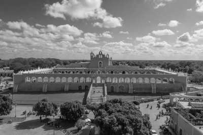 Mexiko - Izamal - Having a Blast in Yucatan, Mexico: Best Attractions and Experiences! - 2