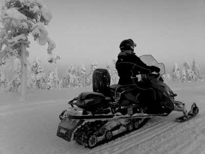 Finnland - Arctic Circle Snowmobile park - Explore snowy Finland before Christmas - Northern Lights, Santa Claus Village and Snowmobile Adventure - 2