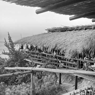 Griechenland - Icaria - Icaria the Greek Island of Longevity, No Stress, Surf, Good Food and Music - 3