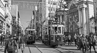 Türkei - Istiklal Street - Begining - 7 Days Spring CoWorking and CoLiving Trip in Beautiful Istanbul with Local Food, Culture, History and More
