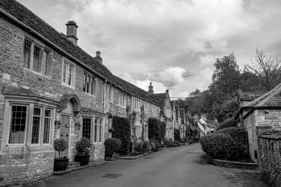 United Kingdom - Castle Combe - Hiking, Meditation and Yoga, Creative Writing Retreat in the Cotswolds and Lake District, England - 2