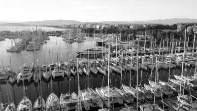 Greece - Athens - Holiday in Athens with a local this December (Shared room) - Zeus' temple, Acropolis & Greek culture - 2