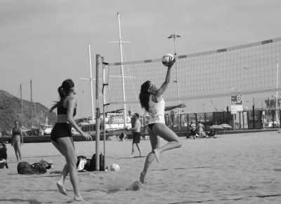 Spain - Playa de las Américas - ☀️🏝️Tenerife Sportslife: Surfing  🏄🏻 Hiking  🥾 Kayaking 🚣🏻‍♀️ Beach Volley  🏐 and More in Tenerife - 3