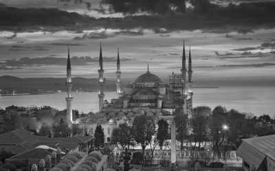 Turkey - İstanbul - Istanbul Culture Trip and Bosphorus Tour -  Sultanahmet Square (Old City), The Blue Mosque, Bazaars, Topkapı Palace Museum & much more - 1