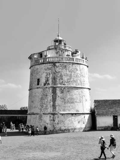 Indien - Fort Aguada Road - Beach Life in Goa: 7 Days of Sun, Sand, and Villa Comfort! - 1