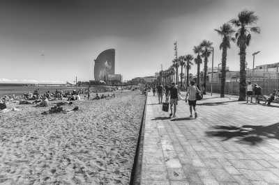 Spain - La Barceloneta - Best of Barcelona -> Sightseeing, Beach 🏖️ Food & drinks 🍹and lots of Fun! - 1