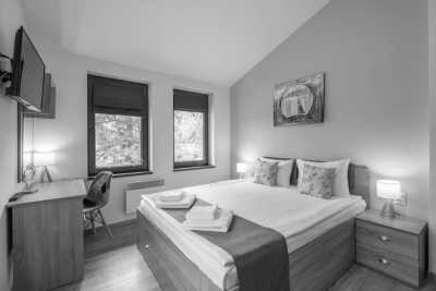 Bulgaria - Veliko Tarnovo - Single Room Cozy Coworking in a Quaint Bulgarian Town - 3