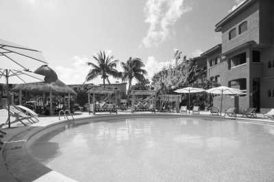 Mexico - Selina Cancun Laguna Hotel Zone & Cowork - GIRLS TRIP 💖👯 Beach party getaway in Cancún, Mexico ☀️🌴🌊