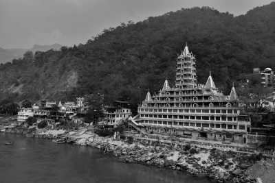 India - Rishikesh - Serene Asanas and Thrilling Expeditions: Rishikesh Yoga Retreat in India - 2