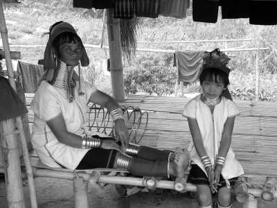 Thailand - San Kamphaeng - Die Beste Thailand Gruppenreise - 7 Tage von Bangkok nach Chiang Rai!