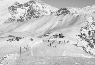Österreich - Hintertux - Winter Adventure in Austria ❄️ Hintertux Glacier Tour with SUP