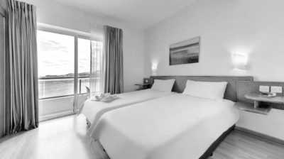 Malta - St. Paul's Bay - Co-living in Malta: Home Office in a Luxury Seaview, Ocean front Apartment with Pool - 3