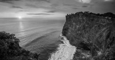 Indonesien - Home Office in Bali 💻 Beach, Work, Party & Chill☀ - JoinMyTrip