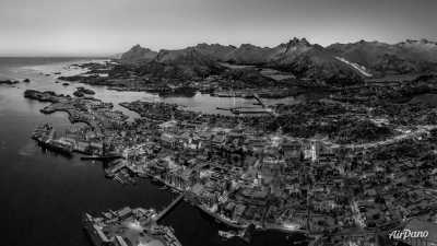 Norway - Svolvær - Chasing the Northern Lights on a road trip in Norway!