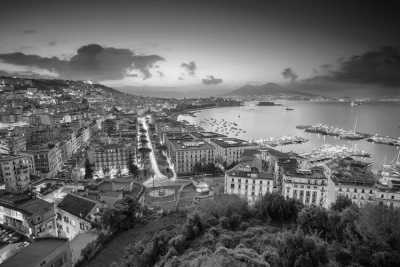 Italien - Naples - CoWorking in NAPLES with a True NAPOLITAN 🇮🇹 🍕 - Discovering Napoli and Its Islands!