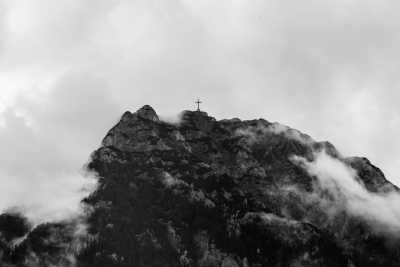 Romania - Vf. Omu - Wednesday's Academy Tour, Hike in the Carpathian Mountains and Romanian Castles! Long Weekend in Transylvania - 6