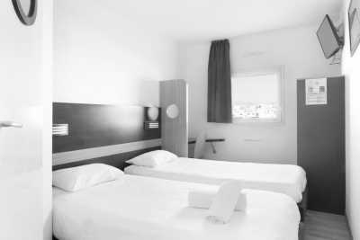 Western Europe - Hôtel Première Classe Nice Promenade Des Anglais - French Riviera Exploration: Discover Nice, Monaco, Cannes and Beyond - 3