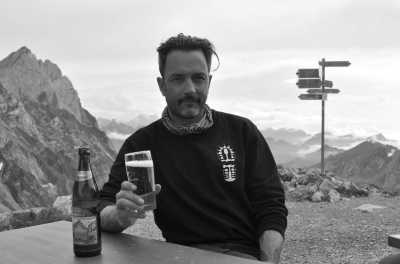 Schweiz - Zürich - Embark on an Epic Swiss Alpine Hiking Adventure - Mountain Climbing, Swiss Cheese and More!