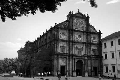 India - Basilica of Bom Jesus - Goa Getaway: Sun, Sand, and Serenity in India🌻🍀🪷