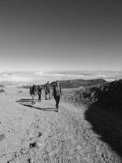 Spanien - Parque Nacional del Teide - Island Yoga Retreat 🧘🏽‍♀️  Moon Rituals, Water Cleansing, Journaling, Nature Walks and New Years Manifestations. ✨ Women only 🫶🏽 - 4