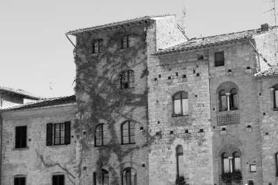 Italy - San Gimignano - A Long Weekend in Tuscany: crazy panoramas, fine Italian wine and beautiful ancient Villages!