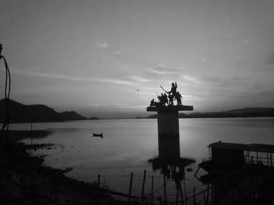 Indien - Lokpriya Gopinath Bordoloi International Airport - Rejuvenate in the Clouds: ABODE MEGHALAYA's Fusion of Culinary Delights and Adventures!