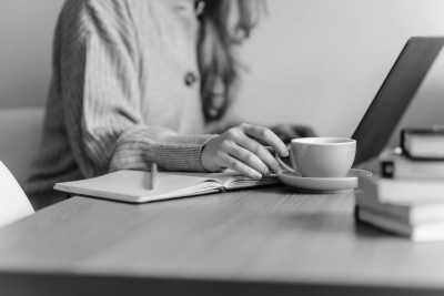 Australia - Tooke Street - 🐋 Winter Waves & Creative Days: A Co-Working Escape to Newcastle, Australia 🇦🇺 (PRIVATE ROOM) - 3