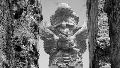 Indonesien - Uluwatu - *Returning TripMate Only* -  Magic Sunsets, Hidden Waterfalls and Sacred Temples - A (luxurious) journey to Bali's cultural heritage and natural wonders (INDONESIA TRIP - PART II) - 1