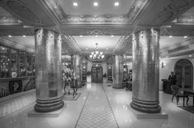 Pakistan - Luxus Grand Hotel - Nature, and Historical Places Trip in Pakistan - 3