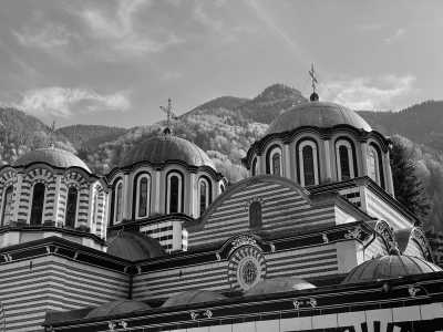 Bulgarien - Rila Monastery - Short trip to Sofia, Bulgaria - Sightseeing, Local Food and Day Trip to Rila Monastery and Lakes - 2