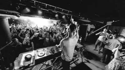 United Arab Emirates - Downtown Dubai - Holiday in Dubai: Experience the Best of Luxury and Culture! From Skyscraper Accommodation to Driving Super Sports Cars - 2