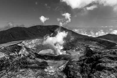 Amerika - Parque Nacional Volcán Poás - Unforgettable Costa Rica Adventure: The Trip of a Lifetime