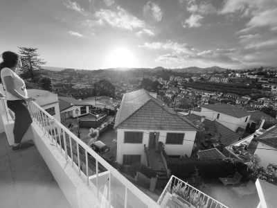 Portugal - Funchal - Modern, Spacious & Beautiful Coliving Villa in prime location - Funchal, Madeira | Adventure, Nature and Fun on the Dream Island of Madeira 🌴 | Large Private Suite with Bathroom and Balcony - 6