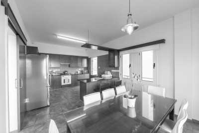 Zypern - Coral Bay - 𝐂𝐨-𝐰𝐨𝐫𝐤𝐢𝐧𝐠 𝐓𝐫𝐢𝐩 𝐢𝐧 𝐂𝐲𝐩𝐫𝐮𝐬: 𝐄𝐱𝐭𝐞𝐧𝐝 𝐘𝐨𝐮𝐫 𝐒𝐮𝐦𝐦𝐞𝐫! - 11