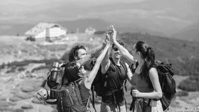 Westeuropa - Brussels - 🏁AutoStop Race! Road trip through: Switzerland. Backpacking and Hitchhiking Experience! - 1