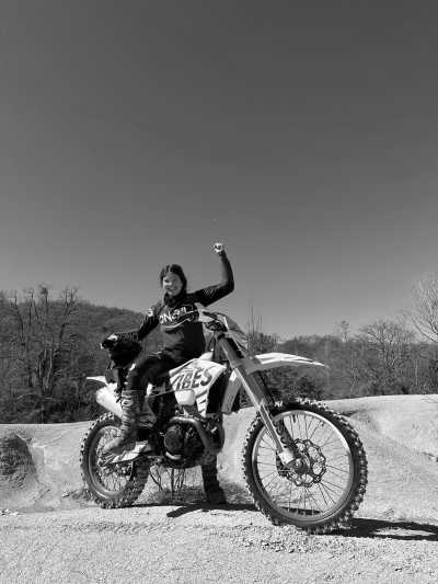 Portugal - Praia da Arrifana - Portugal with Alexia Mohr - 1