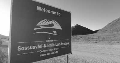 Subsahara-Afrika - Sesriem-Canyon - Namibia - Botsuana - Sambia - Simbabwe - 1