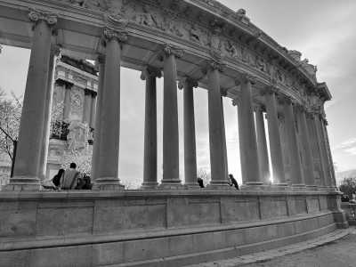 Spain - El Retiro Park - Discover Madri: Join Us for an Exciting Experience and a Tennis Competition! - 2