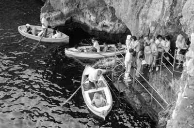 Italien - Blue Grotto - Capri Bliss: Live the Dolce Vita on This Paradise Island with Boat Tour Included - 4