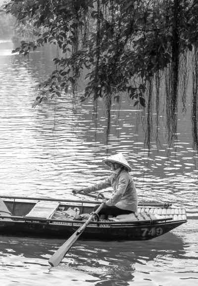 Vietnam - Hoa Lư - 🇻🇳 Iconic Vietnam Unveiled: From Emerald Bays to Lantern-lit Streets 🏮 - 4