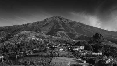 Indonesia - Nepal Van Java - Discovering Indonesia's Ancient Treasures: A Tour of UNESCO Old Heritage Temples and Natures - 1