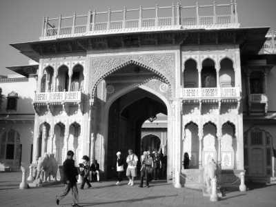 Indien - The City Palace - Travel To The Pink City Of India "Jaipur " - 4