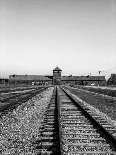 Polen - Memorial and Museum Auschwitz II-Birkenau - The full Kraków Experience - World Heritage Sites, Food and Vibrant Nightlife in Poland