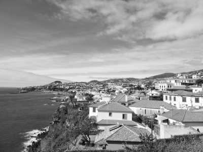 Portugal - Funchal - 💻Digital Nomad Co-Living & Adventure in Madeira 🌿🌅 Christmas lights, Yoga, Sunsets and more.. - 1